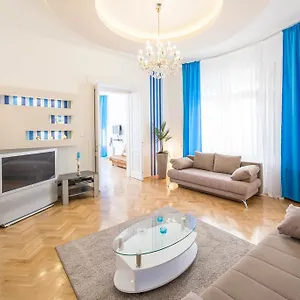  Апартаменты Spirit Nador Ter Венгрия
